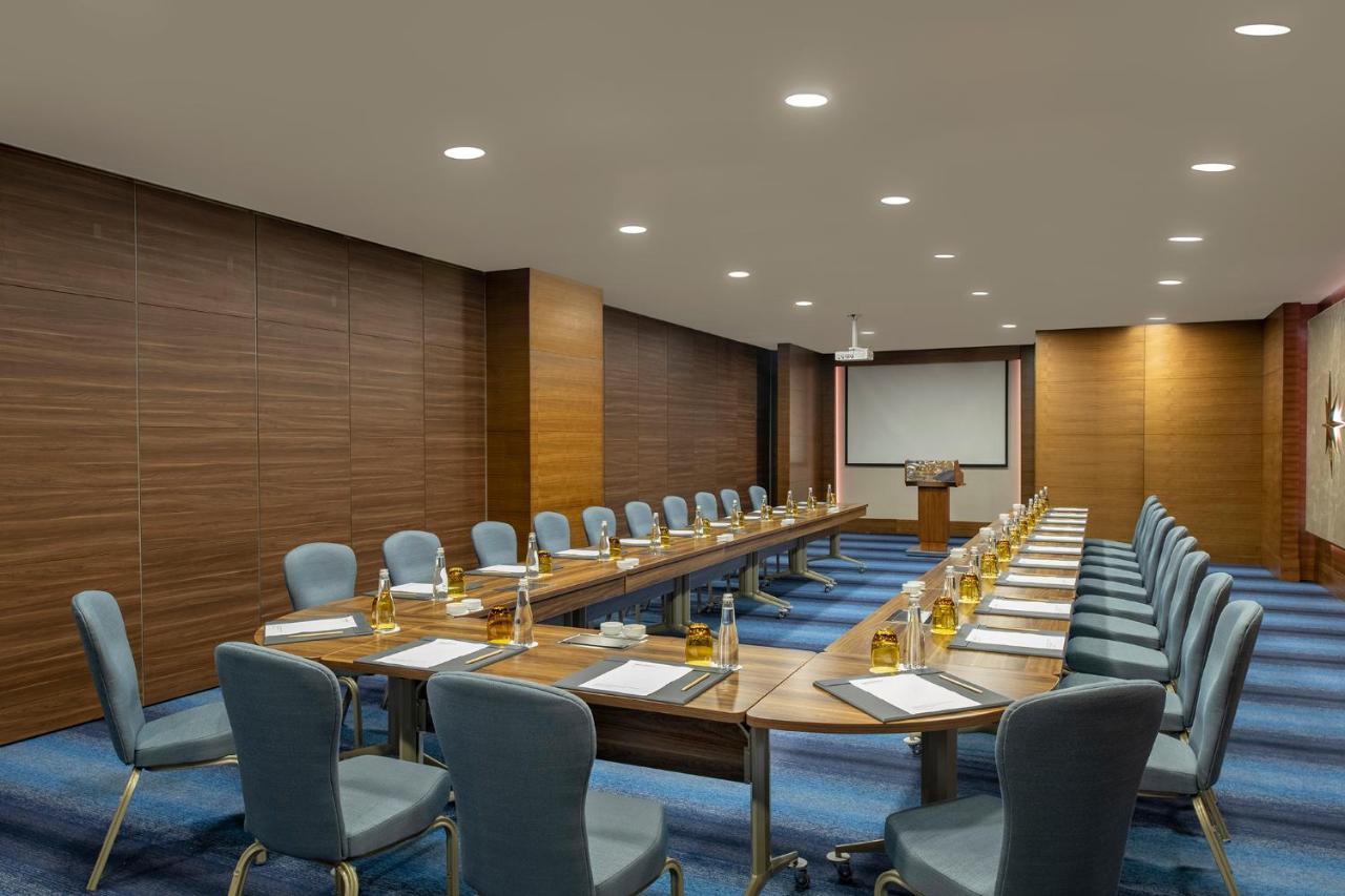 Moevenpick Hotel & Thermal Spa بورصة المظهر الخارجي الصورة Meeting room